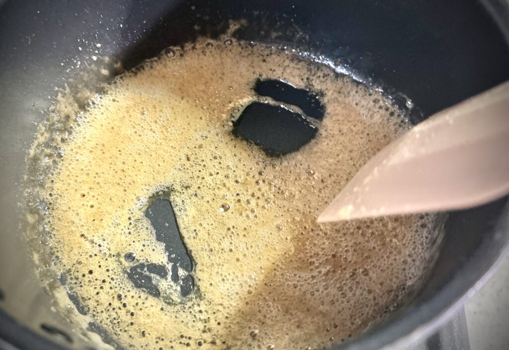 細かな泡に変わってきます